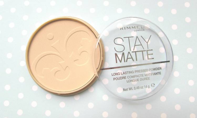 Rimmel-London-Stay-Matte-Pudra